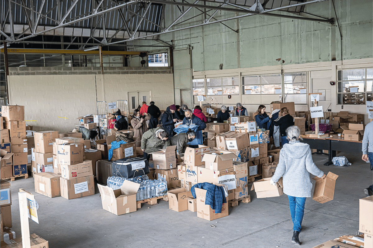 sorting-shipments-for-ukraine